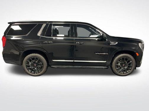 Onyx Black 2023 GMC Yukon SLT