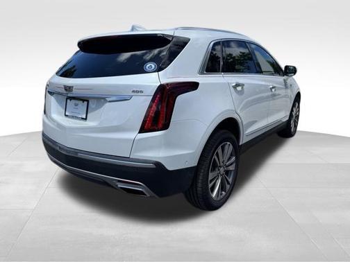 2021 Cadillac XT5 Premium Luxury