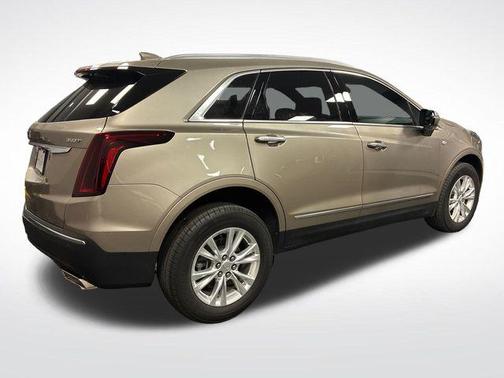 Latte Metallic 2023 Cadillac XT5 Luxury