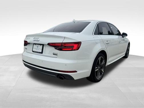 2017 Audi A4 2.0T Prestige