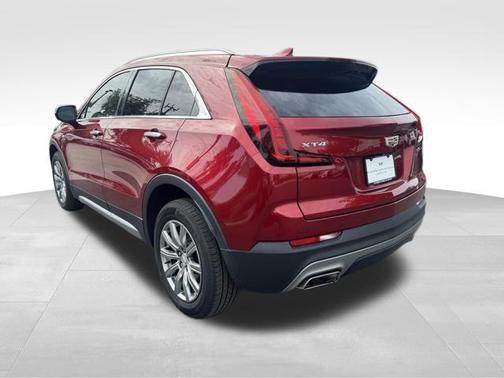 2021 Cadillac XT4 Premium Luxury