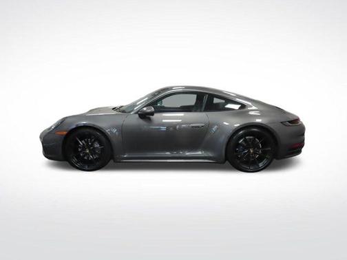 2022 Porsche 911 Carrera