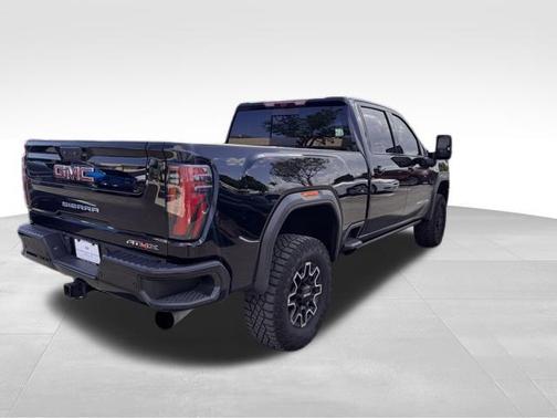 2024 GMC Sierra 2500 AT4