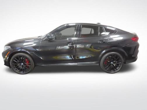 2023 BMW X6 M50i