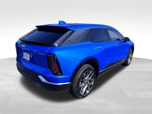 2025 Cadillac OPTIQ Luxury