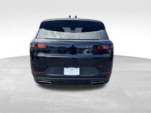 2024 Land Rover Range Rover Sport SE