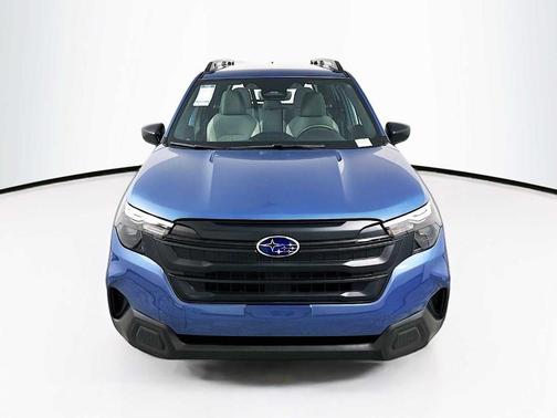 2025 Subaru Forester Base