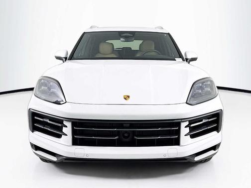 Carrara White 2026 Porsche Cayenne S