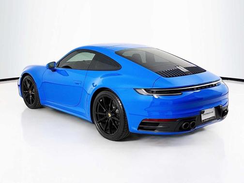 2024 Porsche 911 Carrera