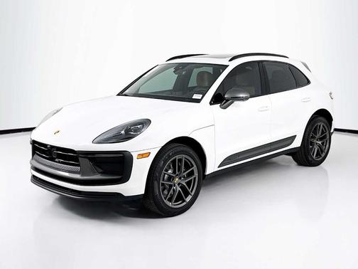 2025 Porsche Macan T