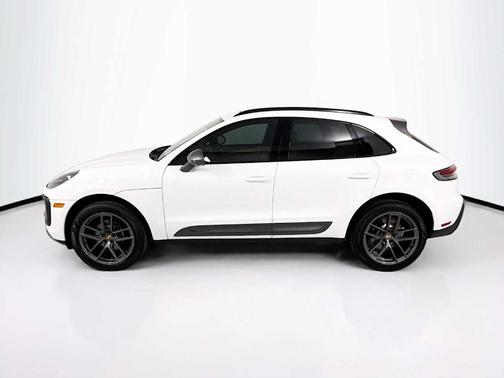 2025 Porsche Macan T