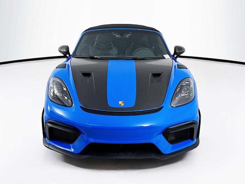 2025 Porsche 718 Spyder RS