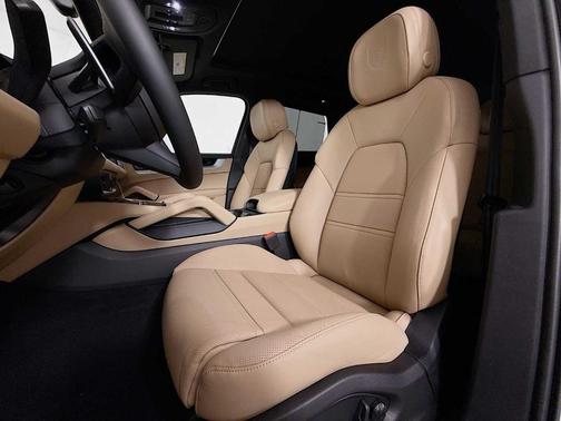 2026 Porsche Cayenne S
