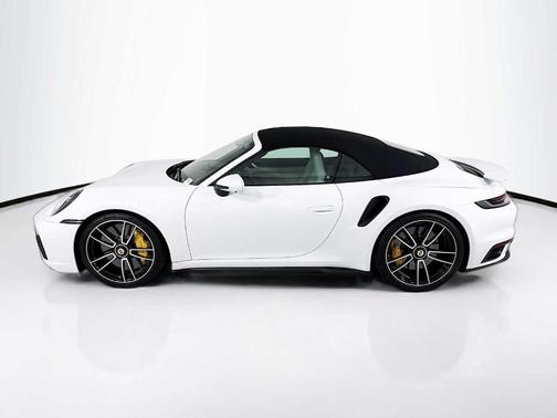 2021 Porsche 911 Turbo S