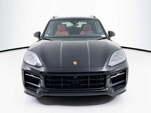 2026 Porsche Cayenne GTS