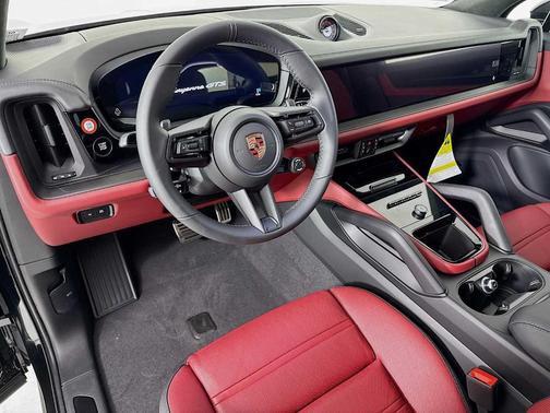 2026 Porsche Cayenne GTS