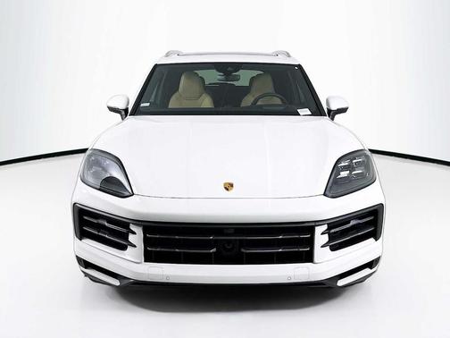 2026 Porsche Cayenne AWD