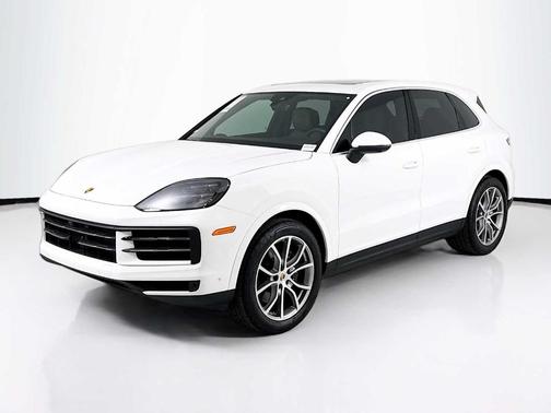 2025 Porsche Cayenne Base