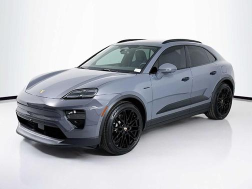 2025 Porsche Macan 4S
