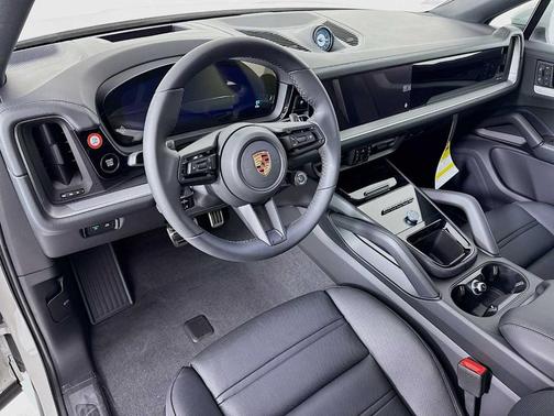 2026 Porsche Cayenne S Coupe AWD