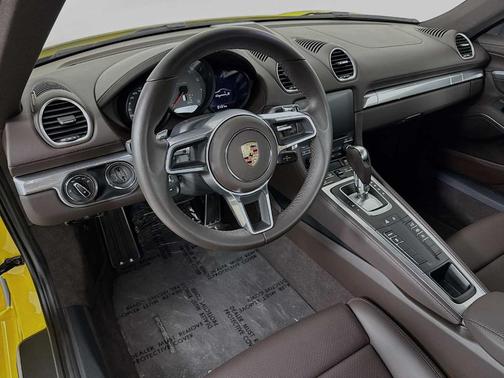 2023 Porsche 718 Cayman S