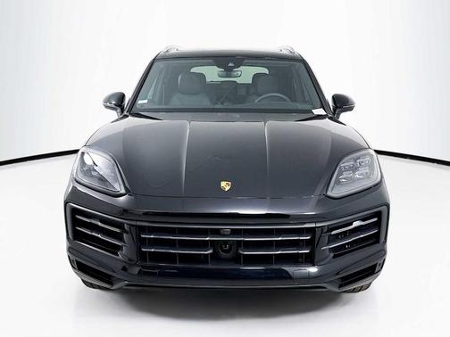 2026 Porsche Cayenne AWD