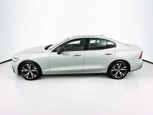 2025 Volvo S60 B5 Core
