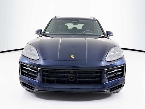 Blue Metallic 2026 Porsche Cayenne Base