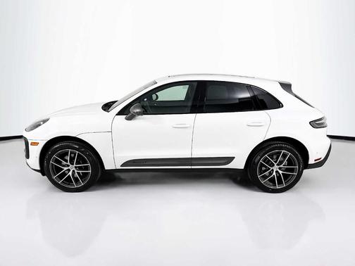 2025 Porsche Macan T