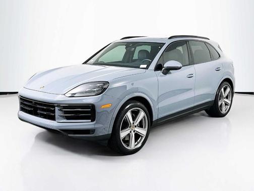 2025 Porsche Cayenne Base