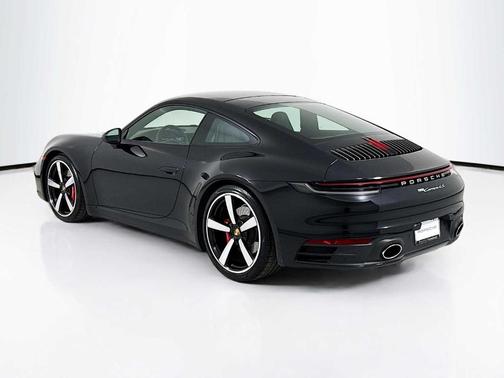 2020 Porsche 911 Carrera 4S