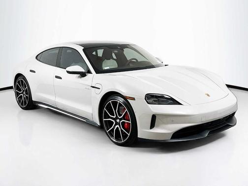 2025 Porsche Taycan 4S