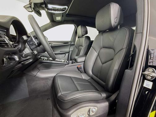 2026 Porsche Macan T