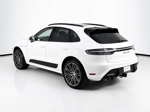 2026 Porsche Macan GTS