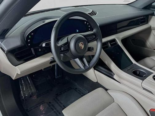 2025 Porsche Taycan Base