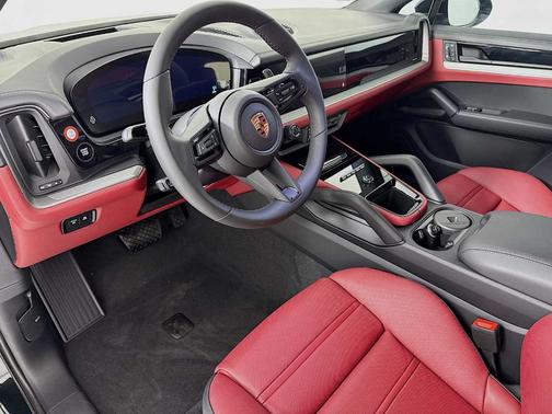 2026 Porsche Cayenne AWD