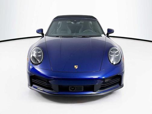 Gentian Blue Metallic 2026 Porsche 911 Targa 4S