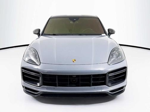 2022 Porsche Cayenne Turbo GT
