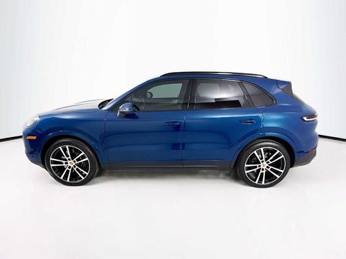 Montego Blue Metallic 2026 Porsche Cayenne Base