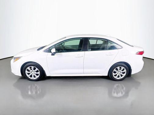 Ice Cap 2025 Toyota Corolla LE