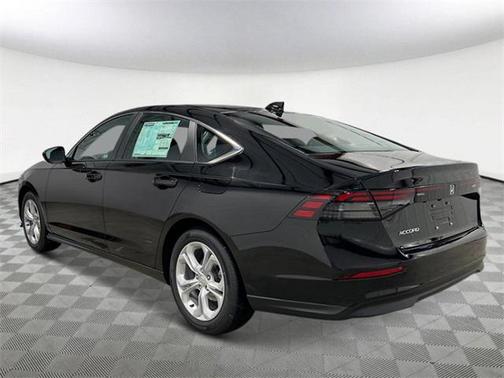 2025 Honda Accord LX 1.5T