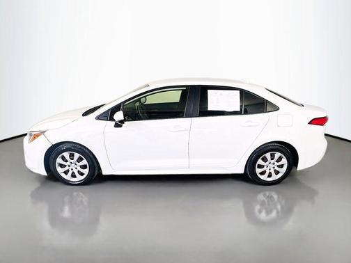 Super White 2020 Toyota Corolla LE