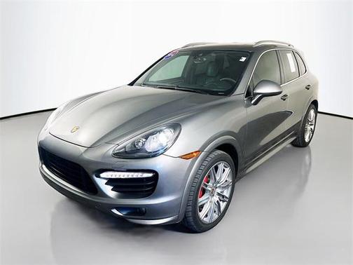 2014 Porsche Cayenne GTS