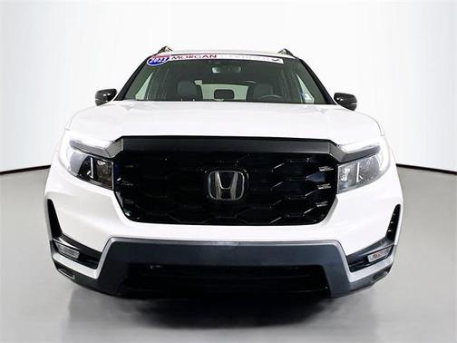 2023 Honda Passport AWD Elite