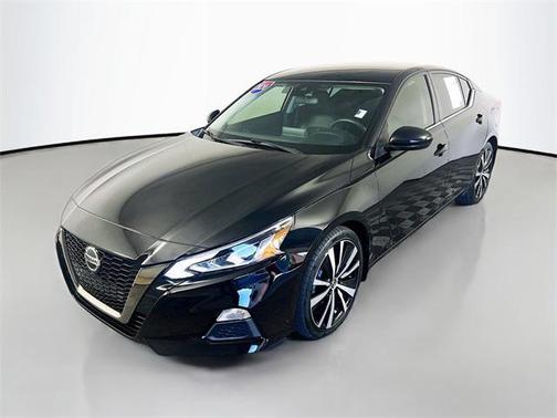 2020 Nissan Altima SR FWD