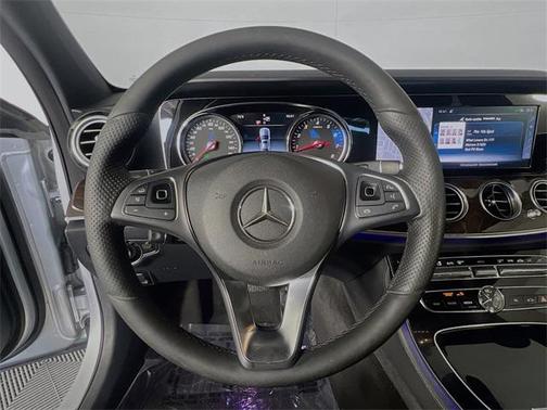 2017 Mercedes-Benz E-Class 4MATIC