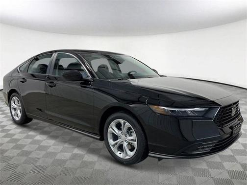 2025 Honda Accord LX 1.5T