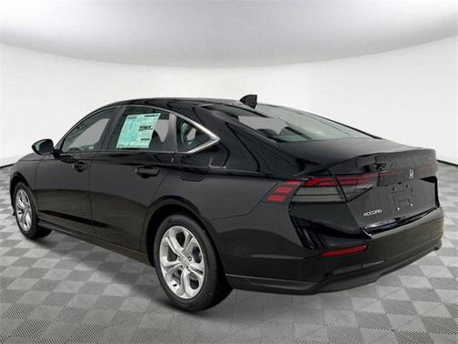 2025 Honda Accord LX 1.5T