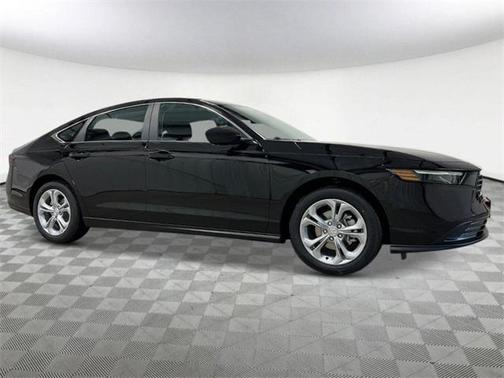 2025 Honda Accord LX 1.5T