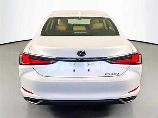 2025 Lexus ES 350 Base